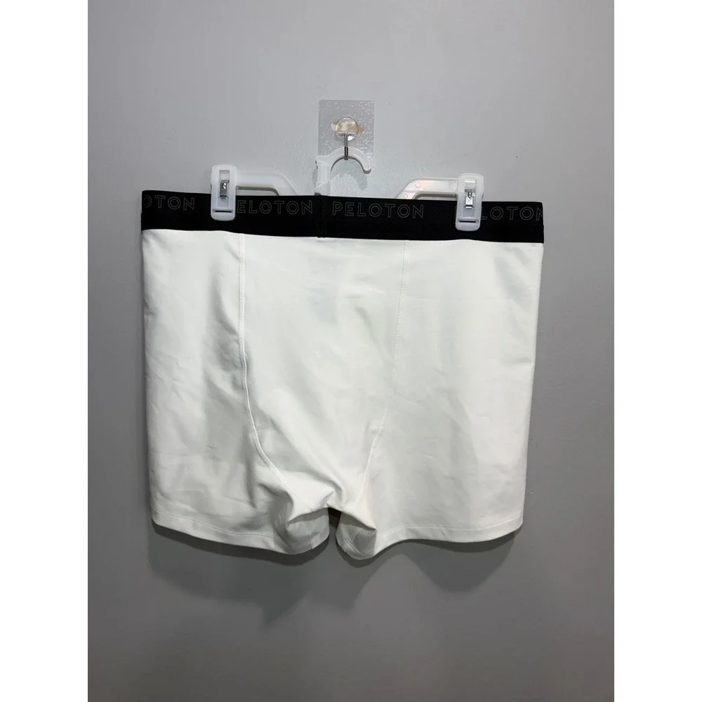 Peloton Mens XXL White‎ Performance Boxer Briefs Stretch Athletic Underwear